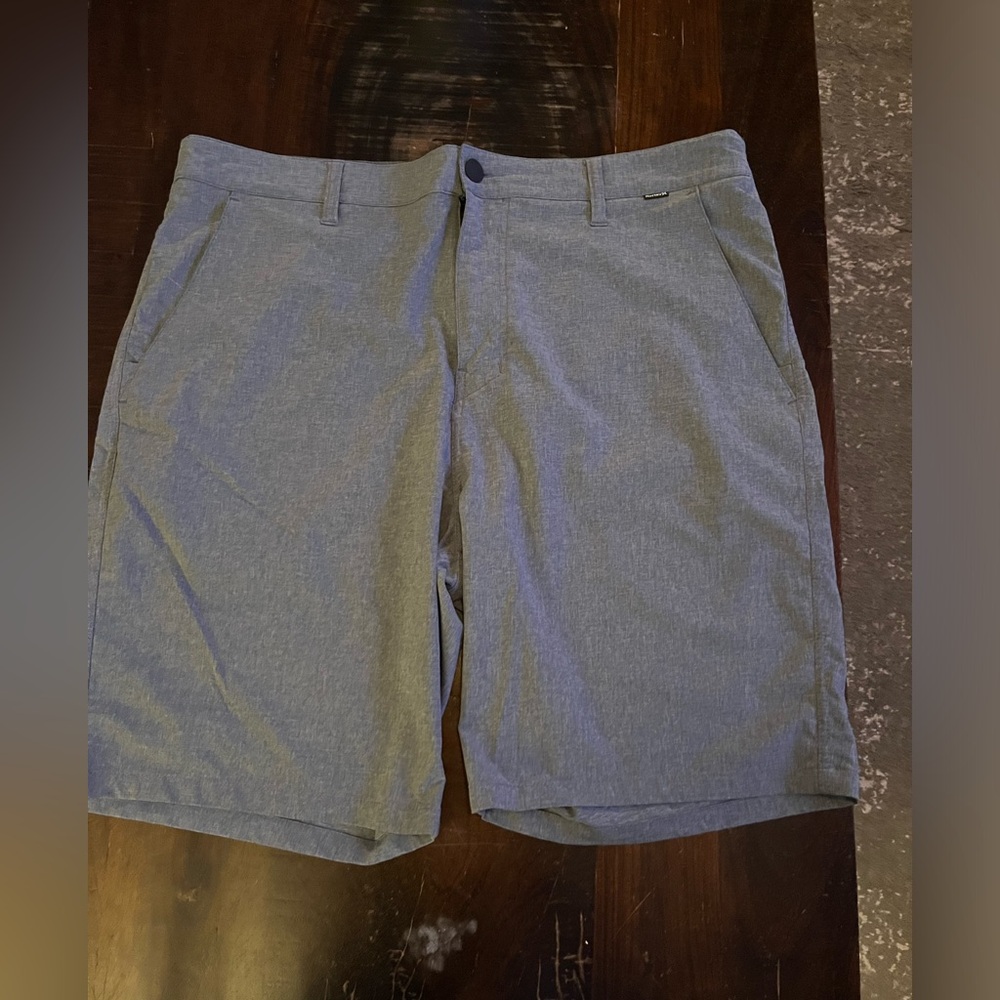 Hurley men’s shorts